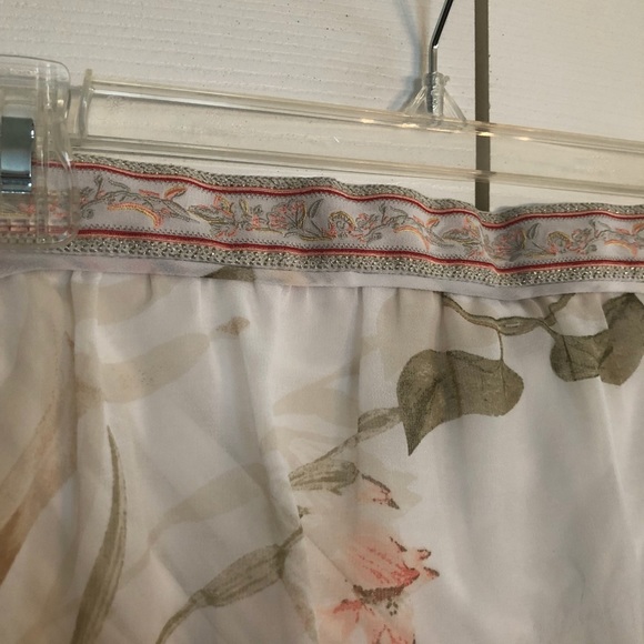 Long tiered chiffon maxi dress - Picture 3 of 3